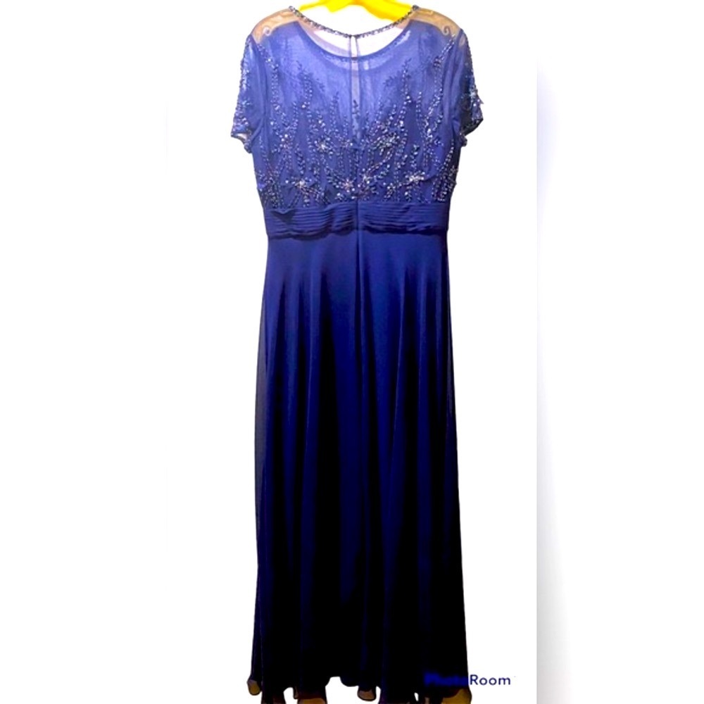 JS Collections~Women’s Dark Blue Embroidered Beaded Cocktail Gown, Size 14